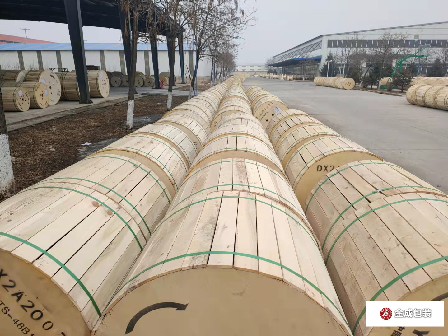 膠合闆(pan)光纜盤(pán)1