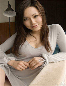 新娘父亲回应迎亲
