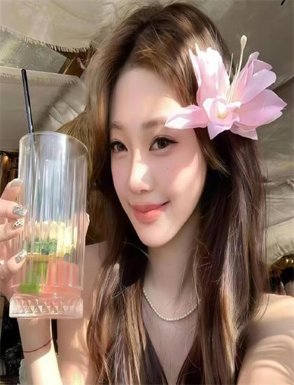 表演艺术解析：新无仁义之战的的文化符号与象征意义 揭示人性的复杂与美好